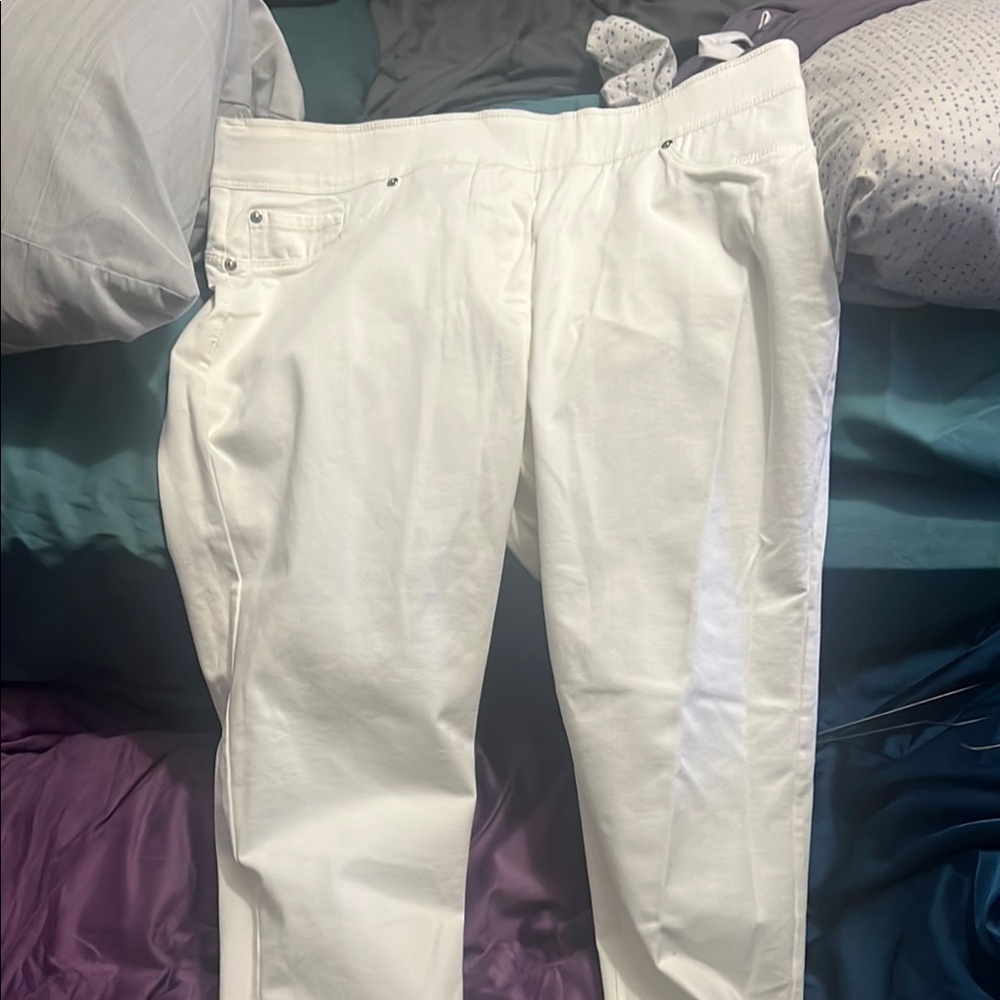 Stylish White Pants